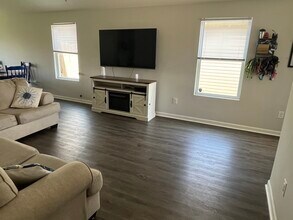 148 Jonathan Dr in Odenville, AL - Building Photo - Building Photo