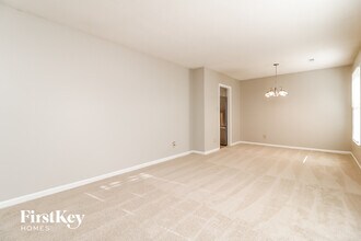 5312 Carolwood Dr in Greensboro, NC - Building Photo - Building Photo