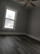 2204 Fremont St in Rockford, IL - Building Photo - Building Photo