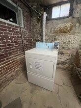 48 Grand View Ave, Unit 4 in Quincy, MA - Building Photo - Building Photo