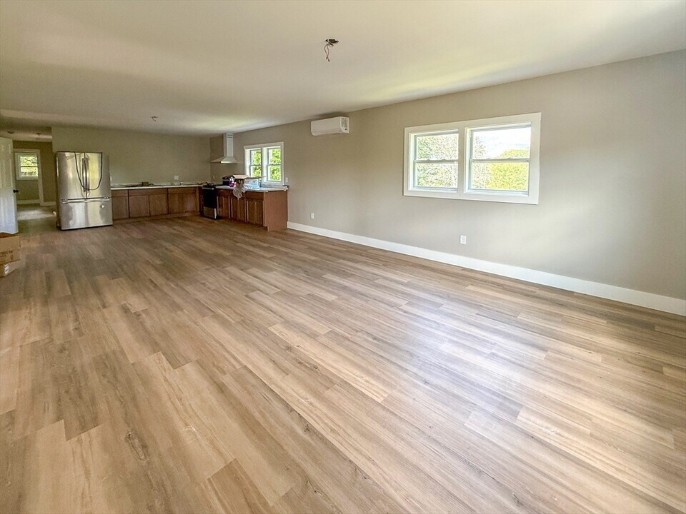 9 Mt Pleasant St in Athol, MA - Building Photo