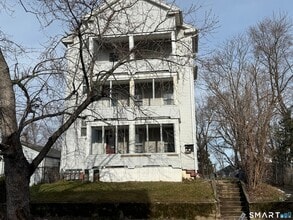 154 Daly Ave in New Britain, CT - Foto de edificio - Building Photo