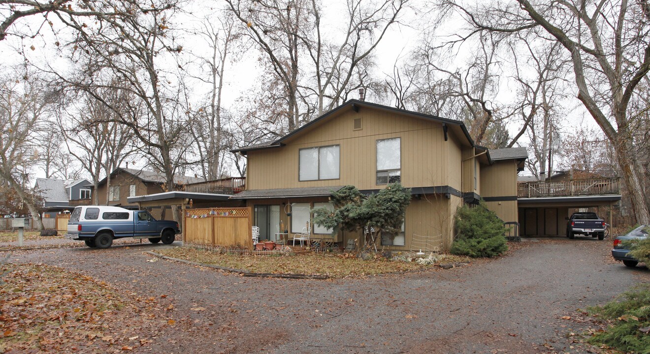 St. Francis Woods in Boise, ID - Foto de edificio