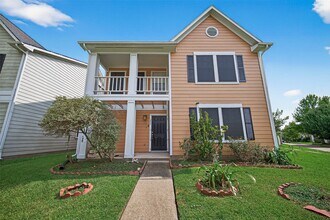 15859 E Park Ct in Houston, TX - Building Photo - Building Photo