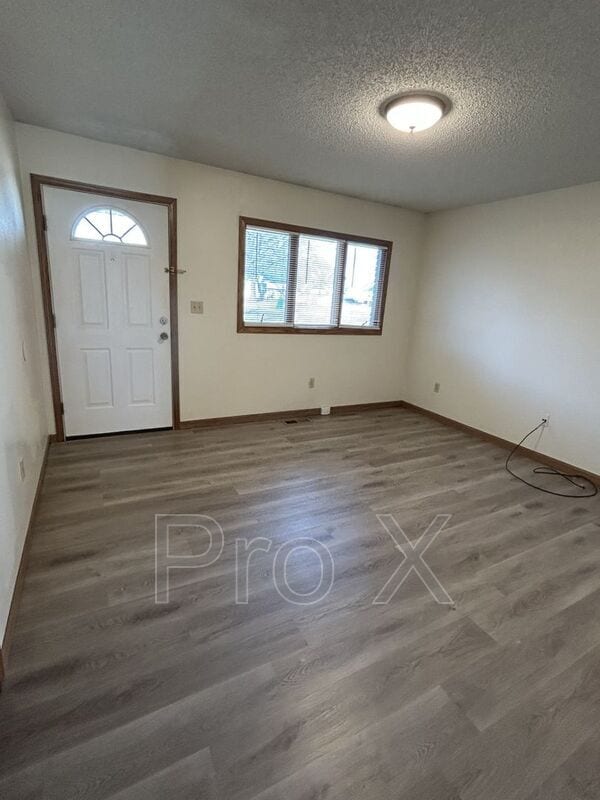 516 E Monroe St in Pittsburg, KS - Building Photo - Building Photo