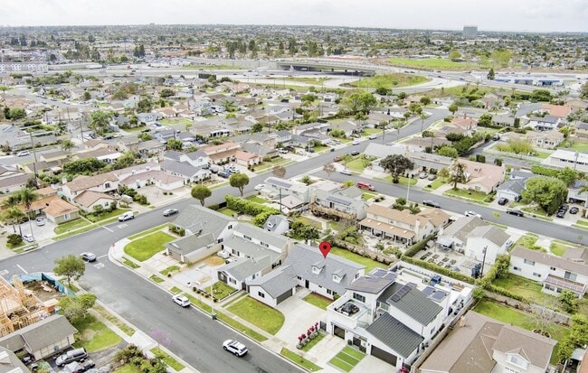 16561 Walnut St in Fountain Valley, CA - Building Photo - Building Photo