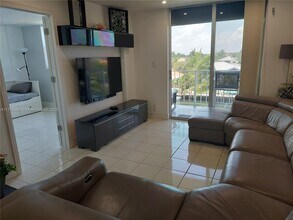 1731 SE 15th St in Fort Lauderdale, FL - Building Photo - Building Photo