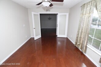 3291 San Jose Ave SE in Palm Bay, FL - Building Photo - Building Photo