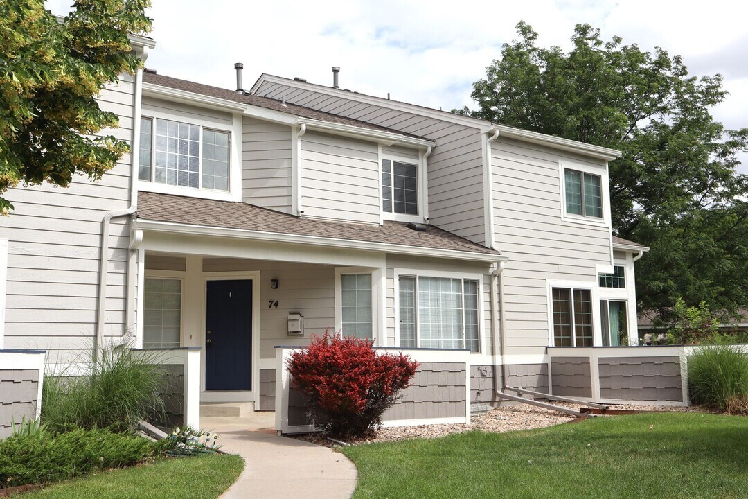 2502 Timberwood Dr in Fort Collins, CO - Foto de edificio