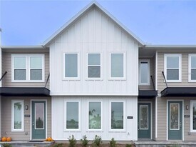 6483 Trailblaze Bnd in St. Cloud, FL - Building Photo