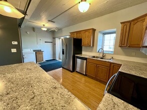 1421 Poplar Ave in Superior, WI - Building Photo - Building Photo