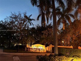 2757 Center Ct Dr in Weston, FL - Building Photo