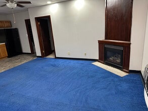 456-458 Main St in Marseilles, IL - Foto de edificio - Building Photo