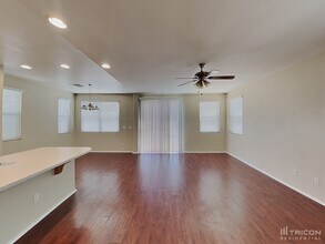 9155 Wine Cellar Ave in Las Vegas, NV - Building Photo - Building Photo