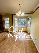 325 Southampton Dr in Irmo, SC - Building Photo - Building Photo