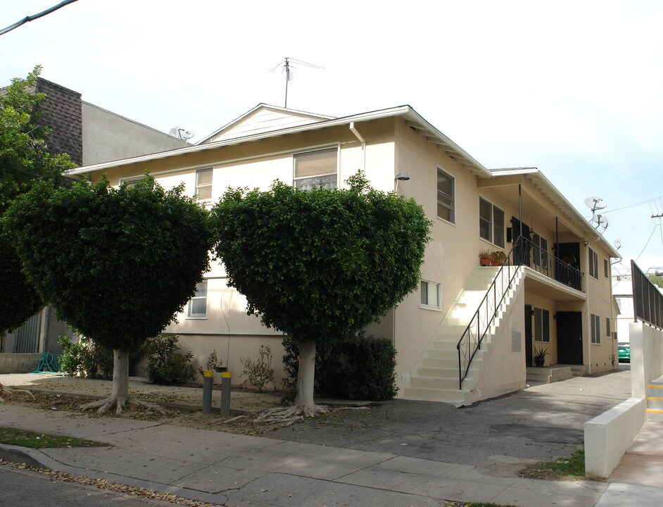 11223 Huston St in North Hollywood, CA - Building Photo