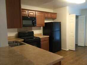 3608 Elliott St in Bryan, TX - Building Photo - Building Photo