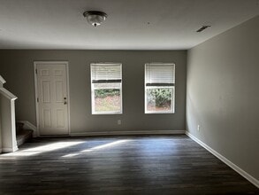 1460 Cypress Loop in Newton, NC - Building Photo - Building Photo