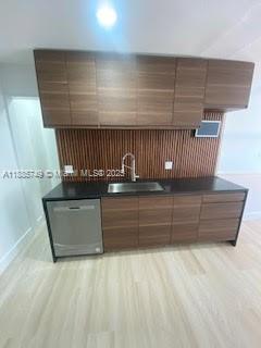 property at 241 Wimbledon Lakes Dr