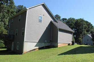 4301 Chads Park Dr in Powder Springs, GA - Building Photo - Building Photo