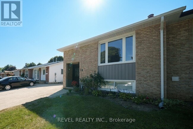 property at 28 Southglen Rd