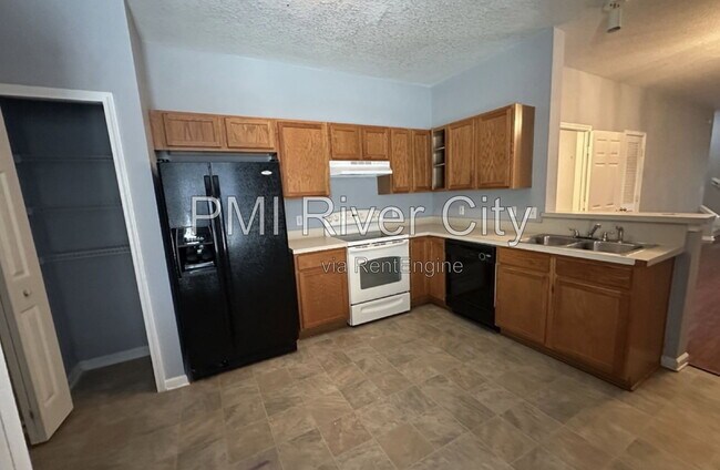 property at 4750 Playpen Dr