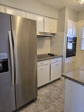 1353 Ramada Dr in Houston, TX - Building Photo - Building Photo