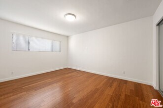 931 N Alfred St in Los Angeles, CA - Building Photo - Building Photo
