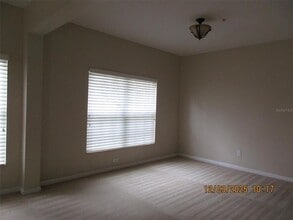 8905 Silk Bay Pl in Orlando, FL - Building Photo - Building Photo