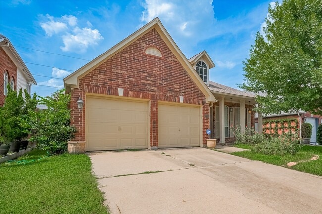 8814 Fairbloom Ln in Houston, TX - Building Photo - Building Photo