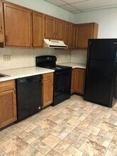 216 Main St, Unit 2 in East Greenville, PA - Building Photo - Building Photo
