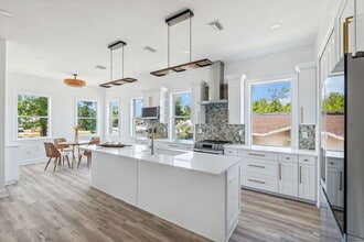 8622 Inwood Dr in Hudson, FL - Building Photo - Building Photo