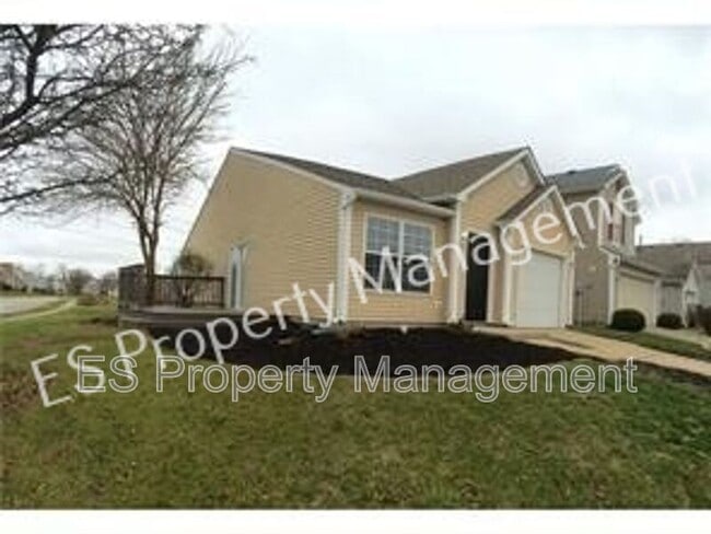 6728 Garway Ln in Indianapolis, IN - Foto de edificio - Building Photo