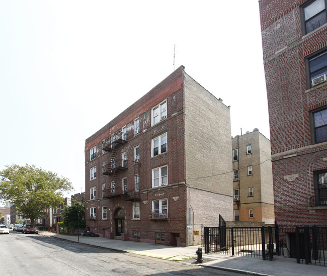 2034 78th St in Brooklyn, NY - Foto de edificio - Building Photo