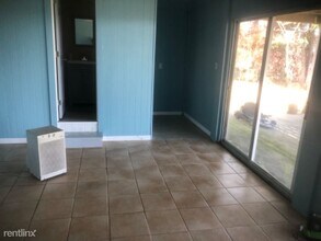 6648 Delhi Dr in Milton, FL - Building Photo - Building Photo