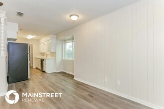 328 Bennett Cir in Desoto, TX - Building Photo - Building Photo