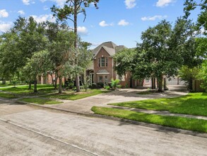 3430 Queensburg Ln in Friendswood, TX - Building Photo - Building Photo