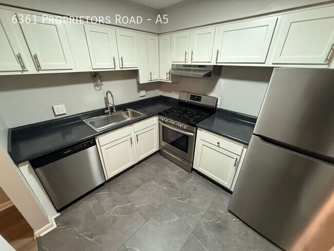 6361 Proprietors Rd in Worthington, OH - Building Photo - Building Photo