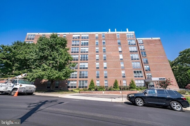 6100 Henry Ave, Unit 4I in Philadelphia, PA - Building Photo - Building Photo
