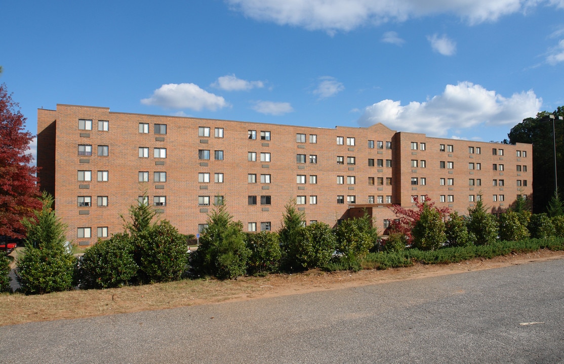 Dogwood Square in Alpharetta, GA - Building Photo