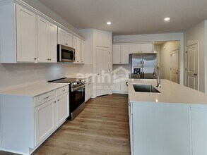 980 Heritage Blvd in Delaware, OH - Building Photo - Building Photo