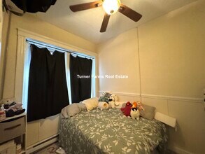 886 Huntington Ave, Unit 3 in Boston, MA - Foto de edificio - Building Photo