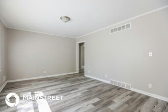 10002 Wheeling Ave in Kansas City, MO - Building Photo - Building Photo