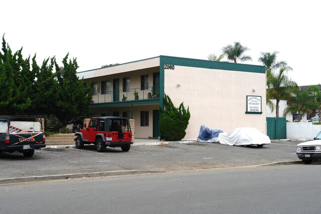 2820-2840 Madison St in Carlsbad, CA - Building Photo - Building Photo