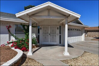1739 Russ Randall St in El Paso, TX - Building Photo - Building Photo