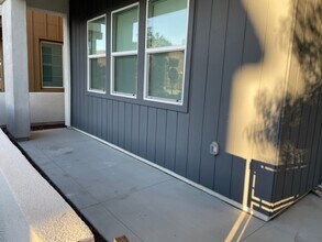 152 Pattern in Irvine, CA - Building Photo - Building Photo