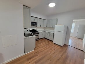 104-108 Madison St in Wilkes-Barre, PA - Foto de edificio - Building Photo