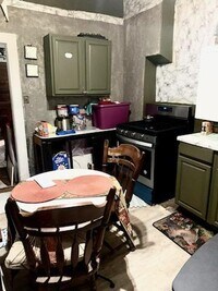 1423 Poplar Grove St photo'