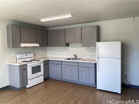 311 Puuhue Pl in Honolulu, HI - Building Photo