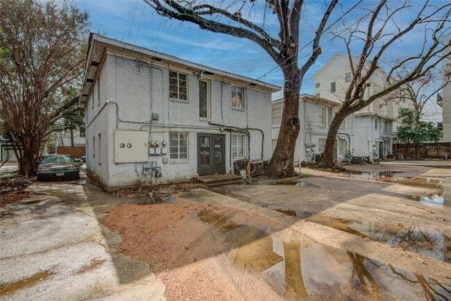 1824 W Main St in Houston, TX - Building Photo - Building Photo